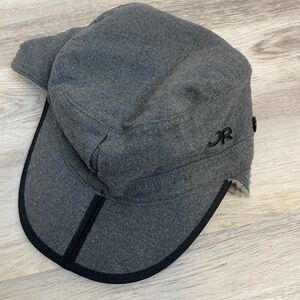 OUTDOOR RESEARCH Winter YUKON TRAPPER HAT CAP SHERPA LINED EAR Flaps GRAY Small